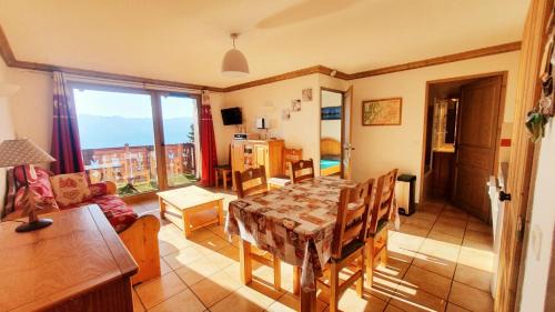 Prapoutel Apartment | les 7 laux immobilier chalet A