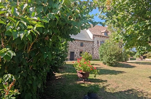 Valuejols Cottage | Les Bouscatels - Gîte pr 8 Pers au Calme - Grands Espaces