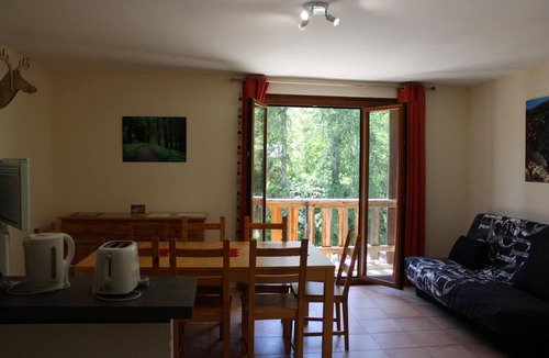 Roubion House | Les Cerfs - ROUBION - Gîte