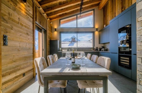 Mont-de-Lans Ski Chalet | Les Chalets du Pic : 26 pers panoramic view