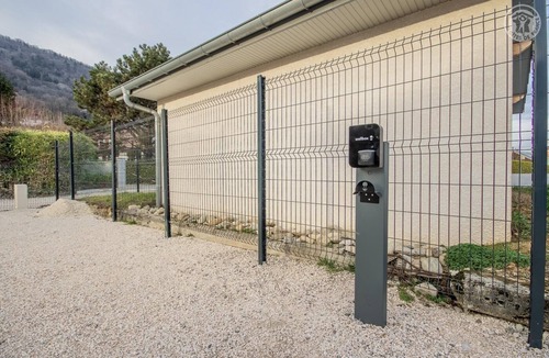 La Rochette House | LES Chaudannes - Valgelon LA Rochette