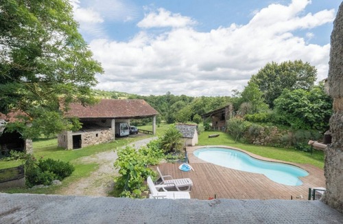 Sanvensa House | Les Combes de Testas: Accommodation for 24 people, swimming pool, Aveyron Gorges