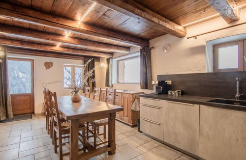 La Roche House | LES Corbassieres - LE Beuil