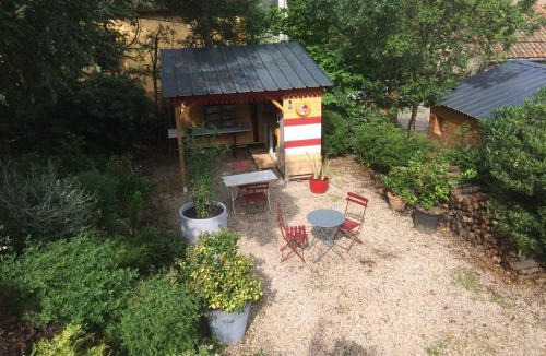 Mons House | Les deux chemins