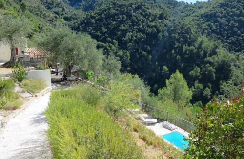 L'Escarene House | Les Figaires