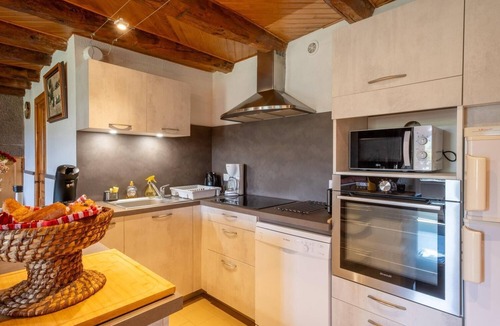 Peyre-en-Aubrac House | Les Fleurs de l'Aubrac 4/6 pers