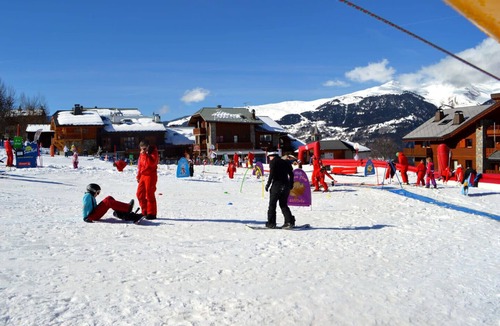 Montalbert Apartment | Les Granges 22, 6-9 pers, 50m from the slopes
