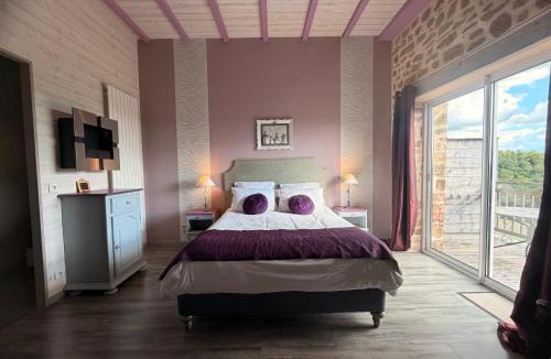 Tudeils Bed & Breakfast | LES INSTANTS VOLES Chambres d'hôtes - Spa
