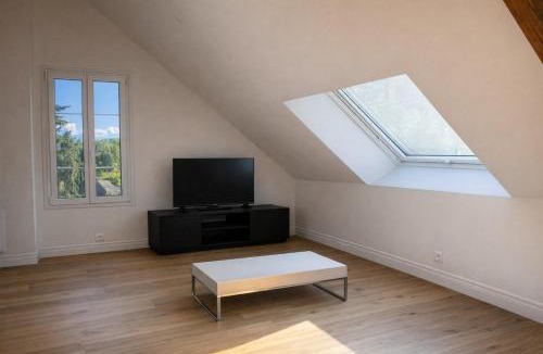 Massingy Apartment | Les jardins de la Vergone