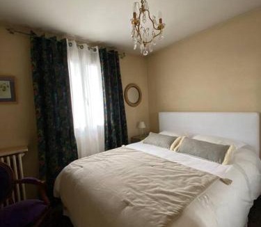 Arpajon-sur-Cere Apartment | Les Marmottes