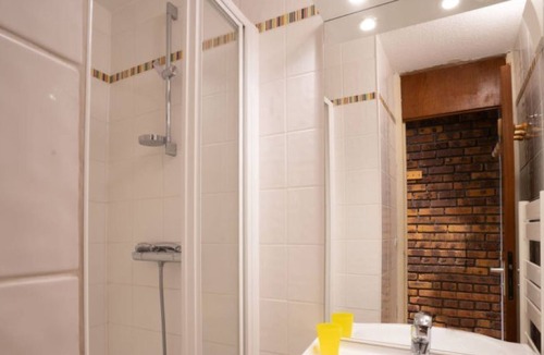 Les Menuires Apartment | LES MENUIRES 4pers. slopes at 10m-Wifi-TV-Balcony/No smoking-FINAL CLEANING INCLUDED