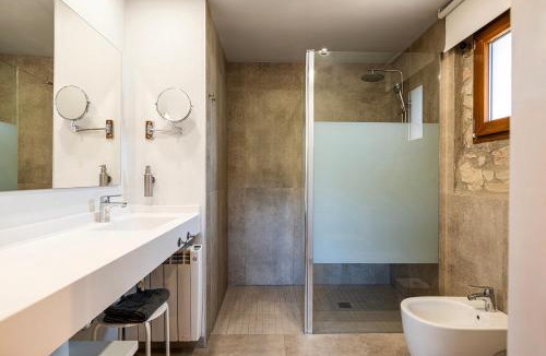 Jorba House | Les Muntades