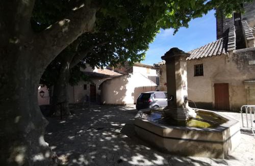 Le Barroux House | Les murmures du Barroux - Maison de village climatisée dans le centre ancien