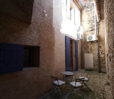 Le Barroux House | Les murmures du Barroux - Maison de village climatisée dans le centre ancien