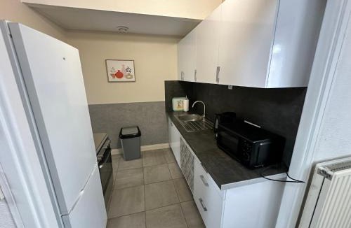Pin - Vert Galant Apartment | LES PINS - 24 Heures du Mans