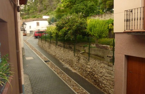 Las Ventas de Santa Lucia House | Little white house in the heart of Graus