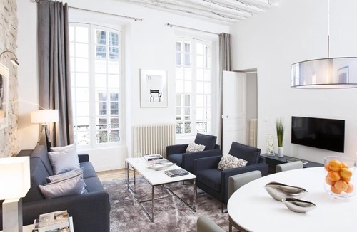 Arts-et-Metiers Apartment | LivinParis - Luxury 2 Bedrooms Le Marais I