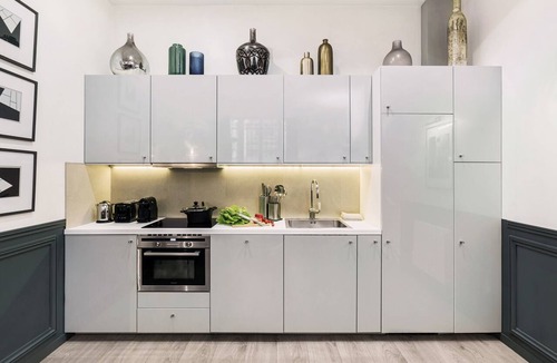 Porte-Saint-Martin Apartment | LivinParis | Luxury AC 3 Bedrooms République I