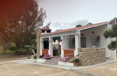 Botarell House | LO TROS