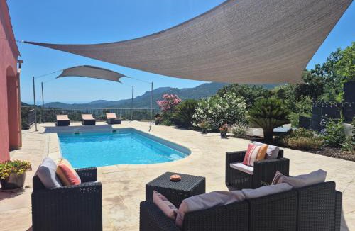 Les Adrets-de-l'Esterel Apartment | Location 2 pièces , avec piscine partagée