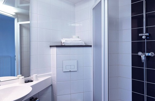 13th Arrondissement Hotel | Lodge In MIS