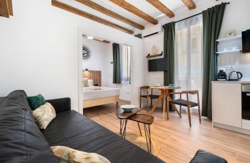 Barceloneta Apartment | Lodging Apartments Almirall Beach 21