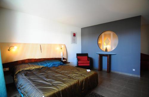 Perpignan Hotel | Logis Hôtel La Fauceille
