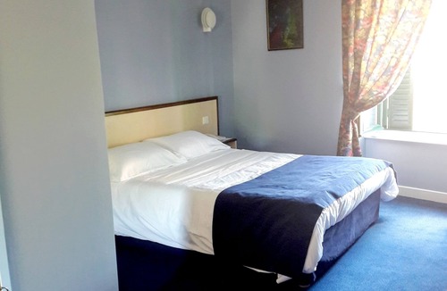 Pierrefort Hotel | Logis Hotel du Midi