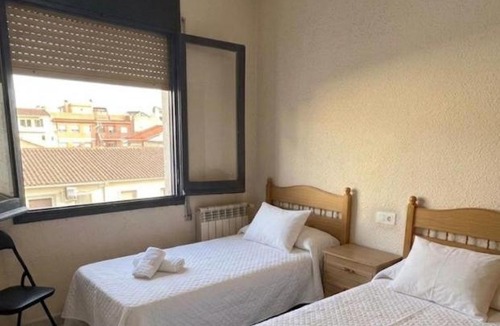 Viladecans Hostel | Los Hermanos