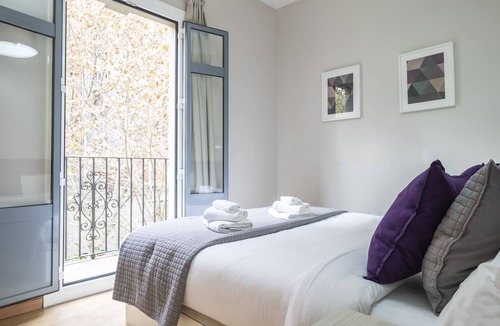 El Parc i la Llacuna del Poblenou Apartment | LOST GARDEN XL - Strategic location, Park views
