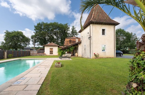 Salies-de-Bearn House | Lou Grith - Maison pour 10 avec piscine privée