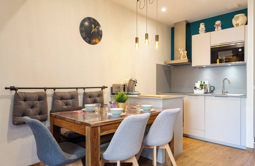 Peyragudes Apartment | Loudenvielle Centre, Rated 3 stars with terrace, 4/6 pers FIBRE WIFI NETFLIX