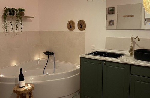 Montelimar Apartment | Love room - Montélimar