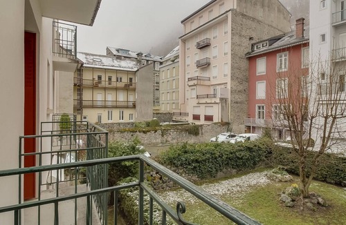 Cauterets Apartment | Lovely 2-Bed Apartment with Ski Storage, Close to Lift and Cauterets Center