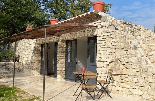 Apt House | Lovely cottage in beautiful surroundings