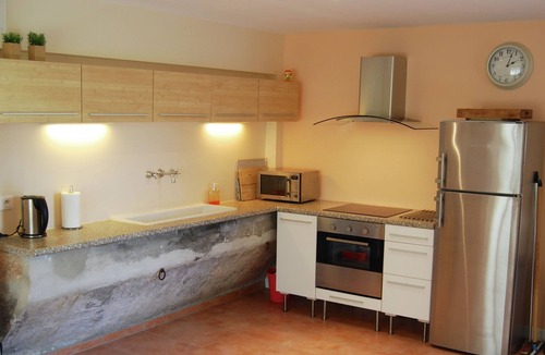 Valreas Cottage | Lovely Cottage in Valréas with Swimming Pool
