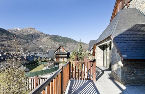Vielha House | Luderna - Casa con terraza Era Solana