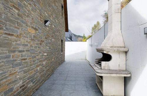 Vielha House | Luderna - Casa con terraza Era Solana