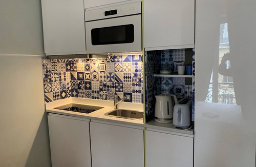 Jardin des plantes Apartment | Luxembourg Garden Studio - Cozy Aldaro