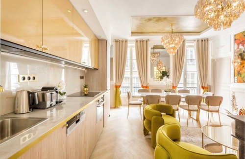 Chaussee-d'Antin Apartment | LUXURIOUS 6-BEDROOM PARISIAN RETREAT:CENTRAL ELEGANCE NEAR CHAMPS ELYSÉES ,OPÉRA