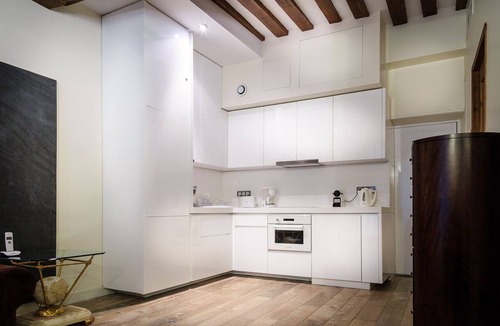 Archives Apartment | luxury 1BR 2BA close to place des vosges fully A/C