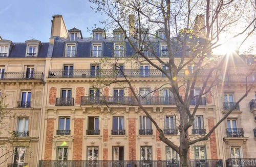 Chaillot Apartment | Luxury 3BDR Tower Eiffel View