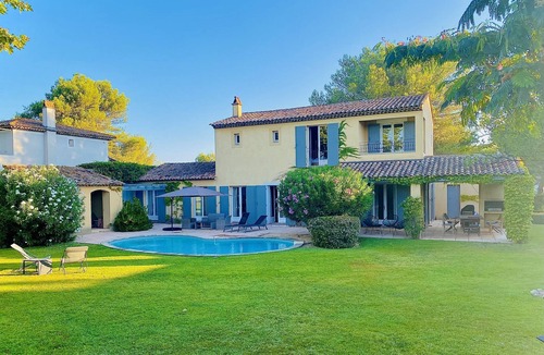 Pont Royal Villa | Luxury air-cond. villa with heated pool on the edge of Pont Royal Golf - 12 beds