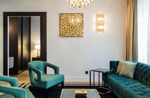 Les Halles Apartment | Luxury Apartment Paris Louvre II