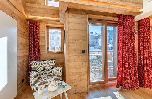 Val-d'Isere Apartment | Luxury apartment with pool and sauna, 8 beds in Val-d'Isère