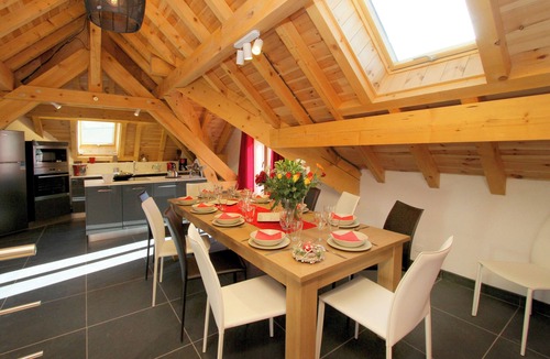 Mont-de-Lans Ski Chalet | LUXURY CHALET RENTAL