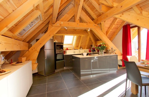 Mont-de-Lans Ski Chalet | LUXURY CHALET RENTAL