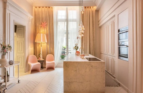 Quartier de la Porte-Saint-Denis Apartment | Luxury Designer 215 sq.m Central Paris Apartment