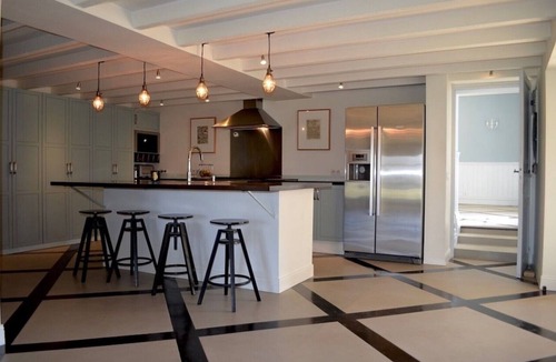 Mouliets et Villemartin House | Luxury 7 bedroom country home with private pool near Saint Emilion