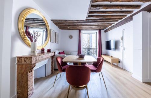 5th Arrondissement Apartment | Luxury Newly Renovated 4 stars Prestige Apartment , Panthéon Area, Central Paris